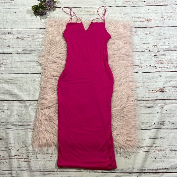 NWT SER.O.YA Bright Pink Strappy Halter BROGAN MIDI DRESS - Picture 2 of 11